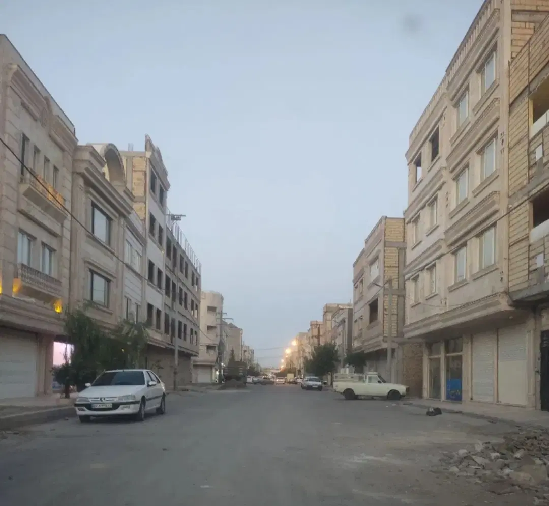 ۱۵۵ متر زمین پشت بیمارستان شهدا