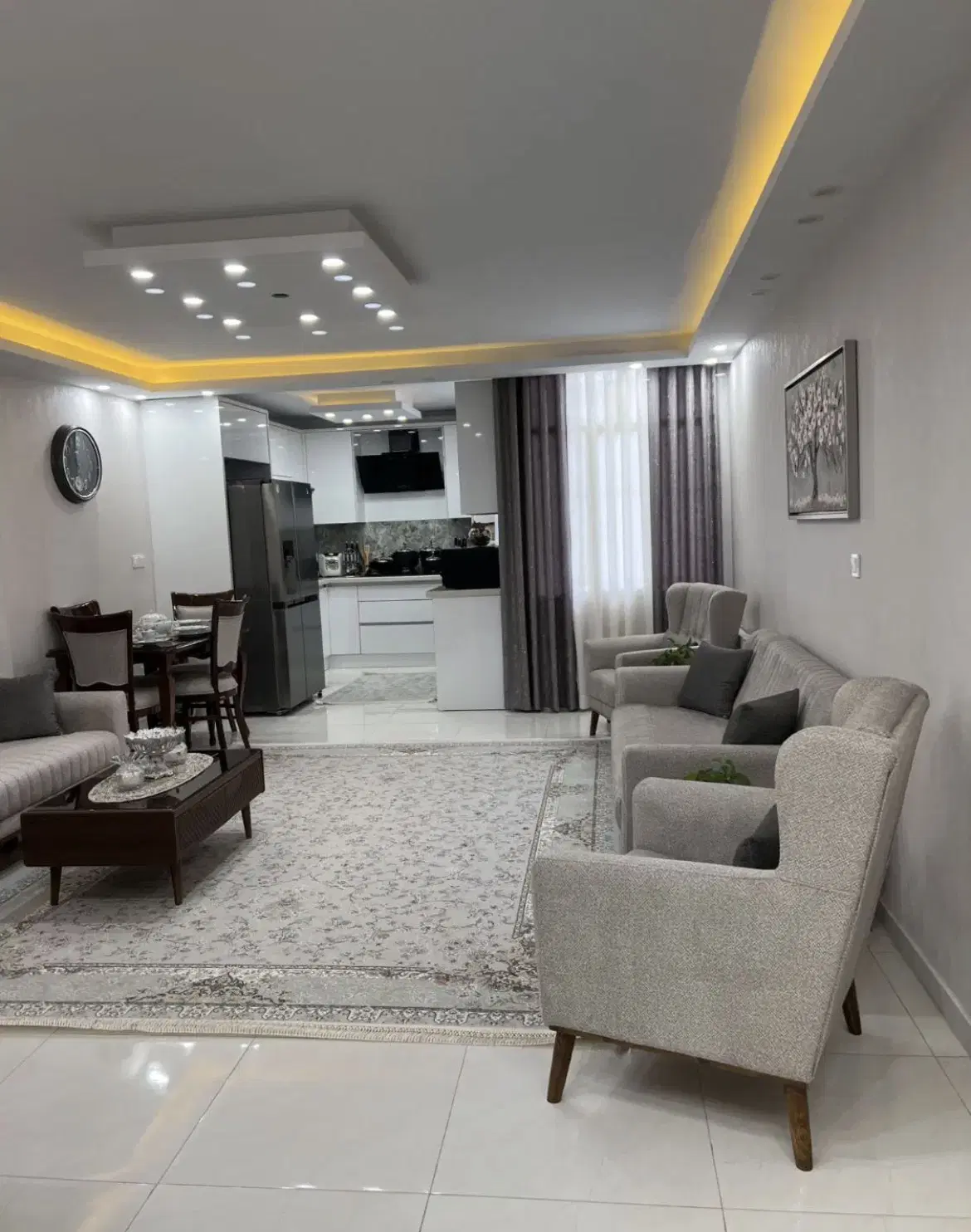 ۶۳ متری نوساز تاپ لوکیشن