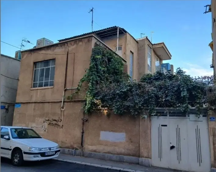 خانه کلنگی_بهترین موقعیت تجاری_دو کله