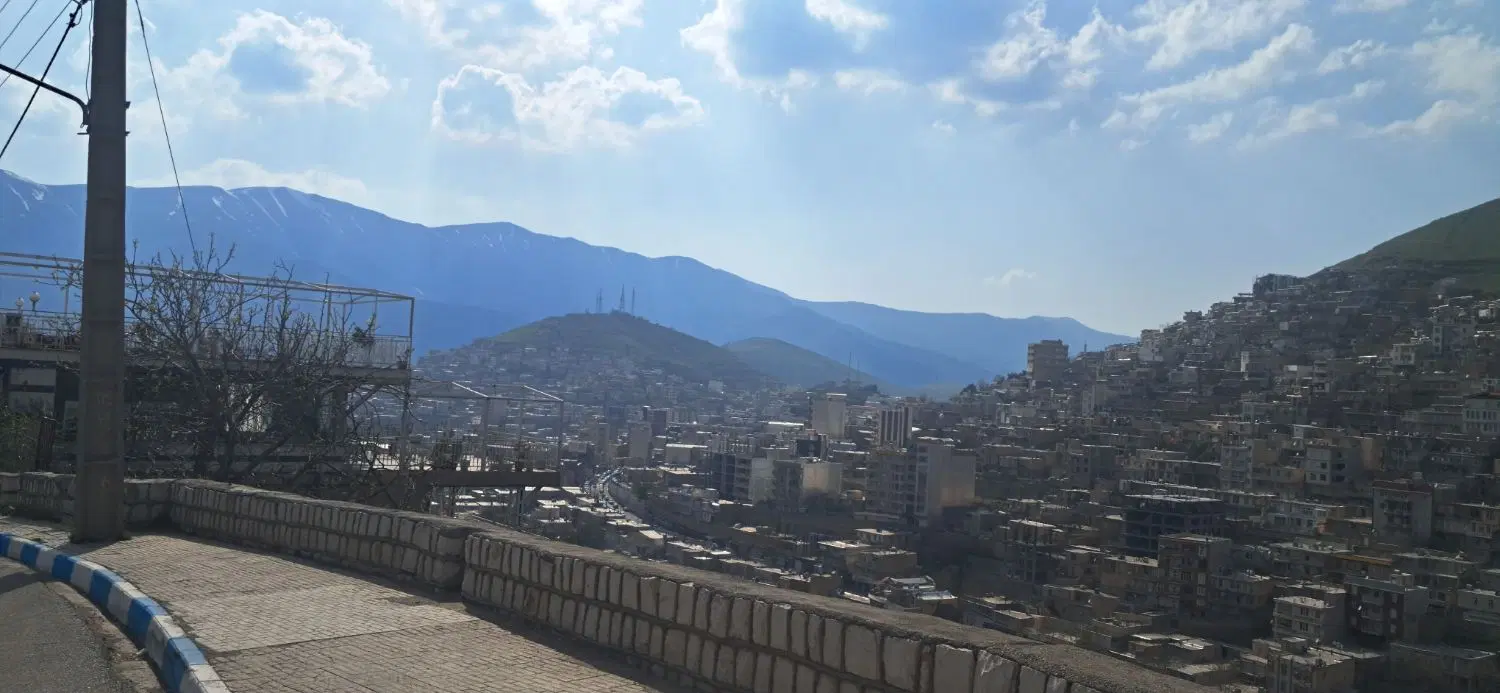 تجاری با موقعیت عالی
