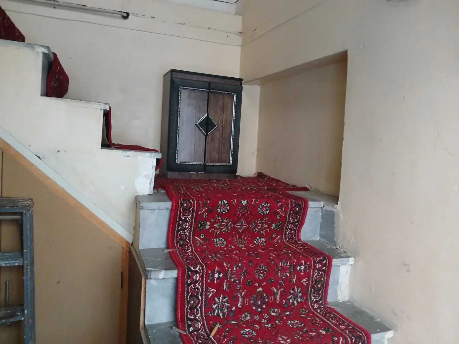 ویلایی دو طبقه