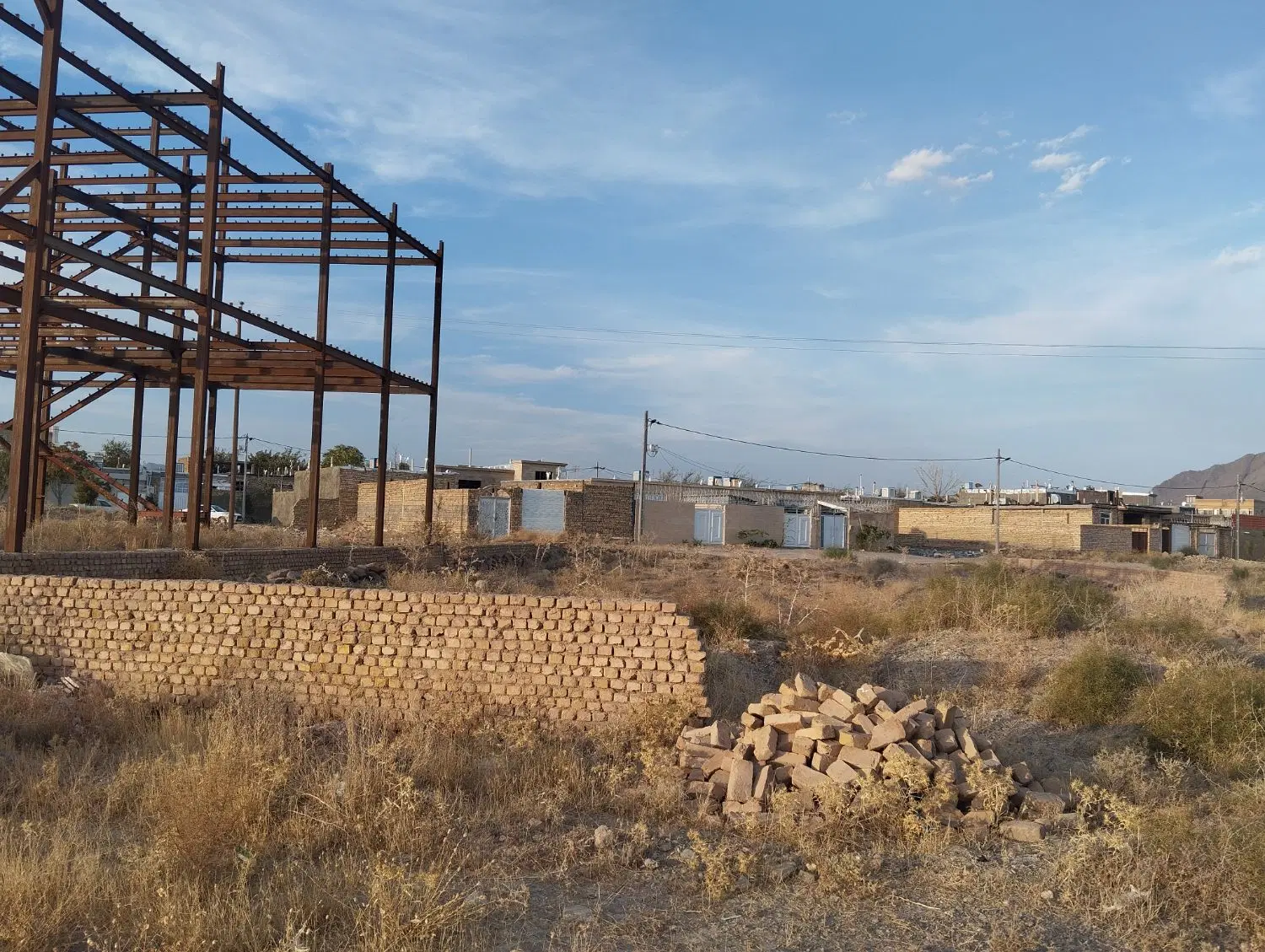 زمین فروشی آماده ساخت