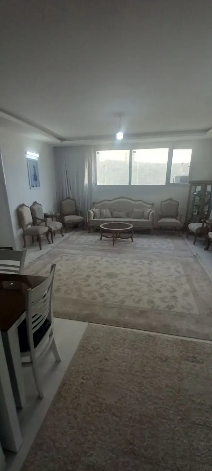 آپارتمان ۹۸متر جانباز ط۵ سرپشت وکالتی
