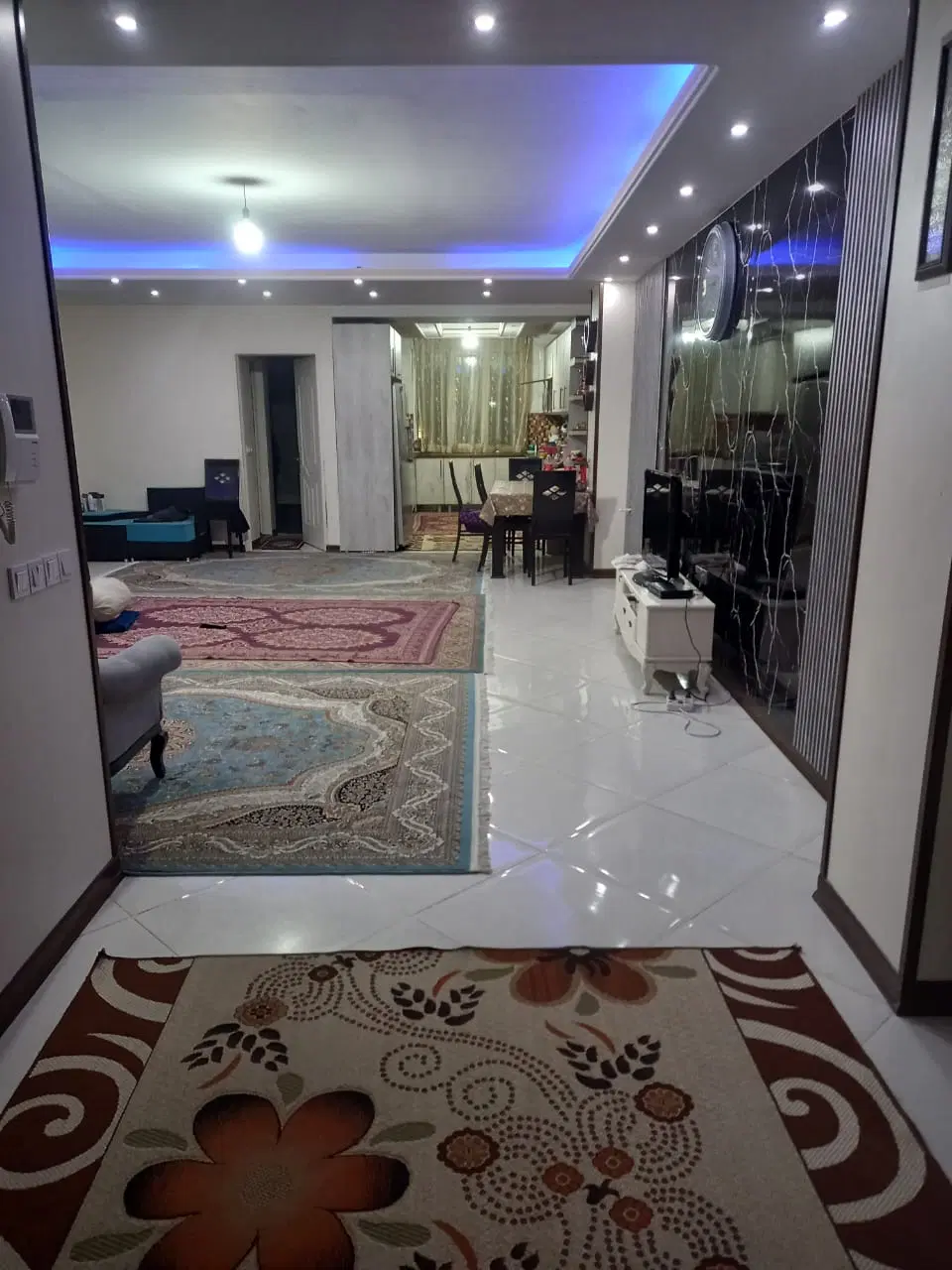 ۱۲۵ متر . دوم شرقی حسین عسگری