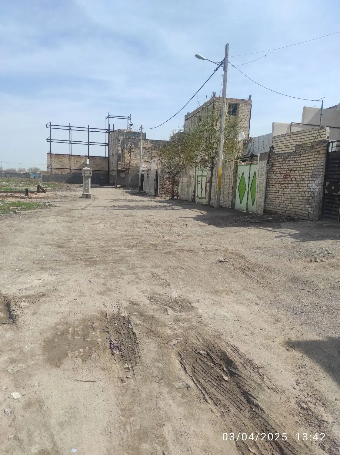 زمین مسکونی. توس