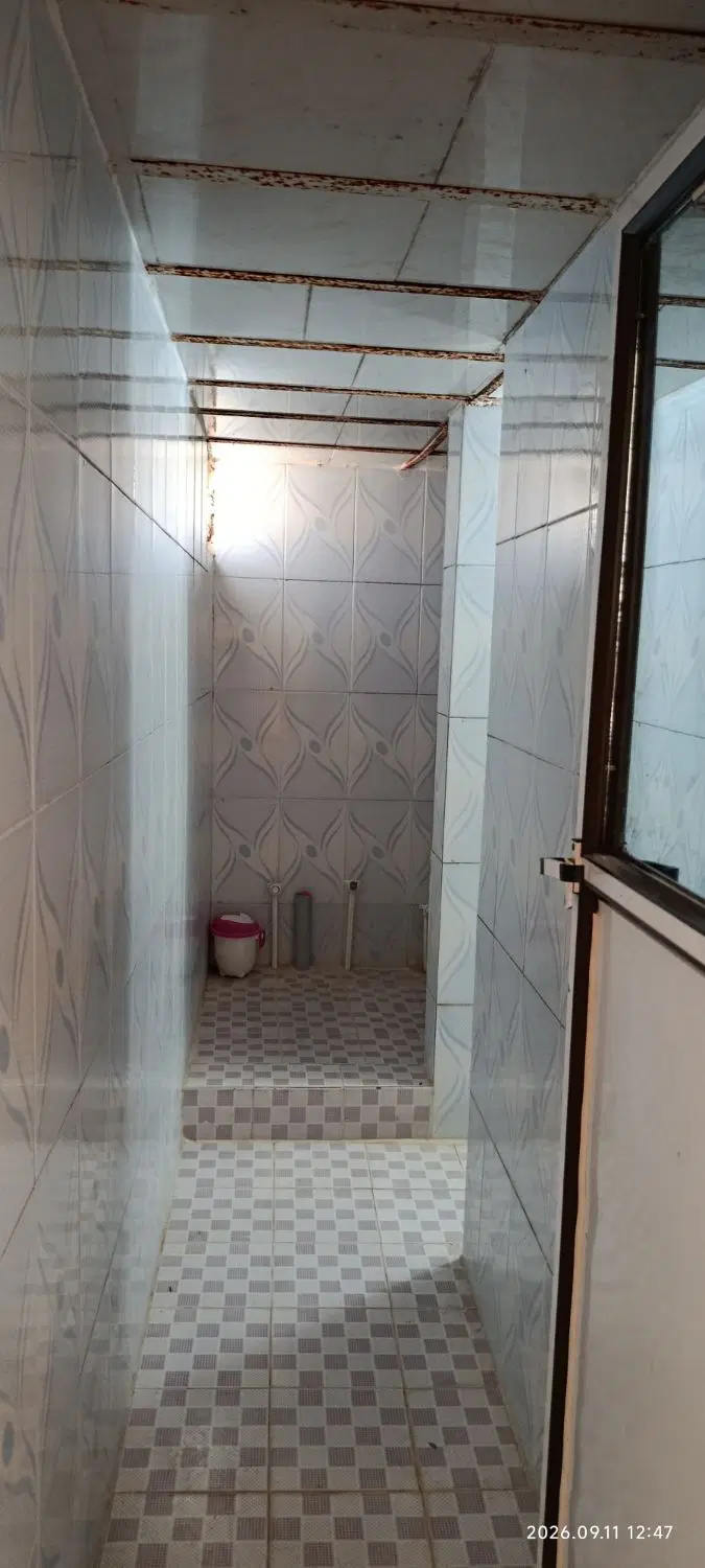 خانه فروشی در روستای کاج درخت