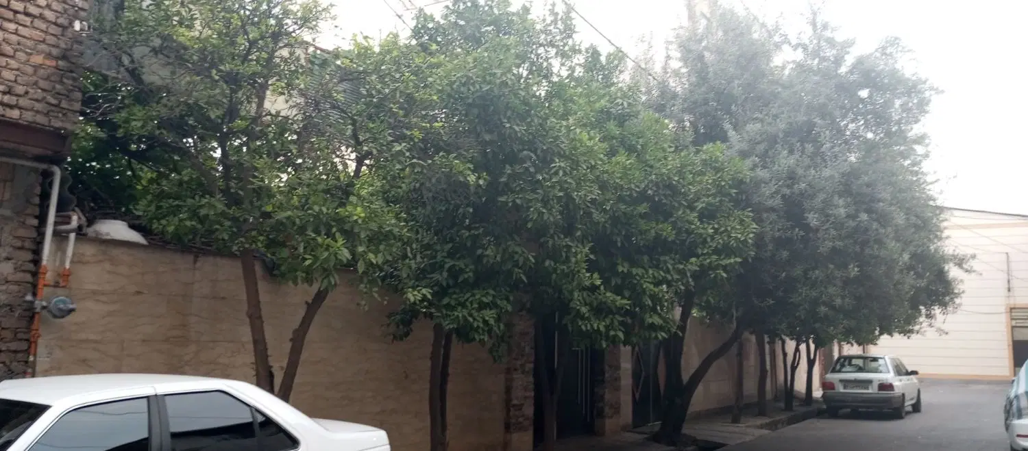 آپارتمان ۱۲۰ متری. واقع در شهرک حافظ