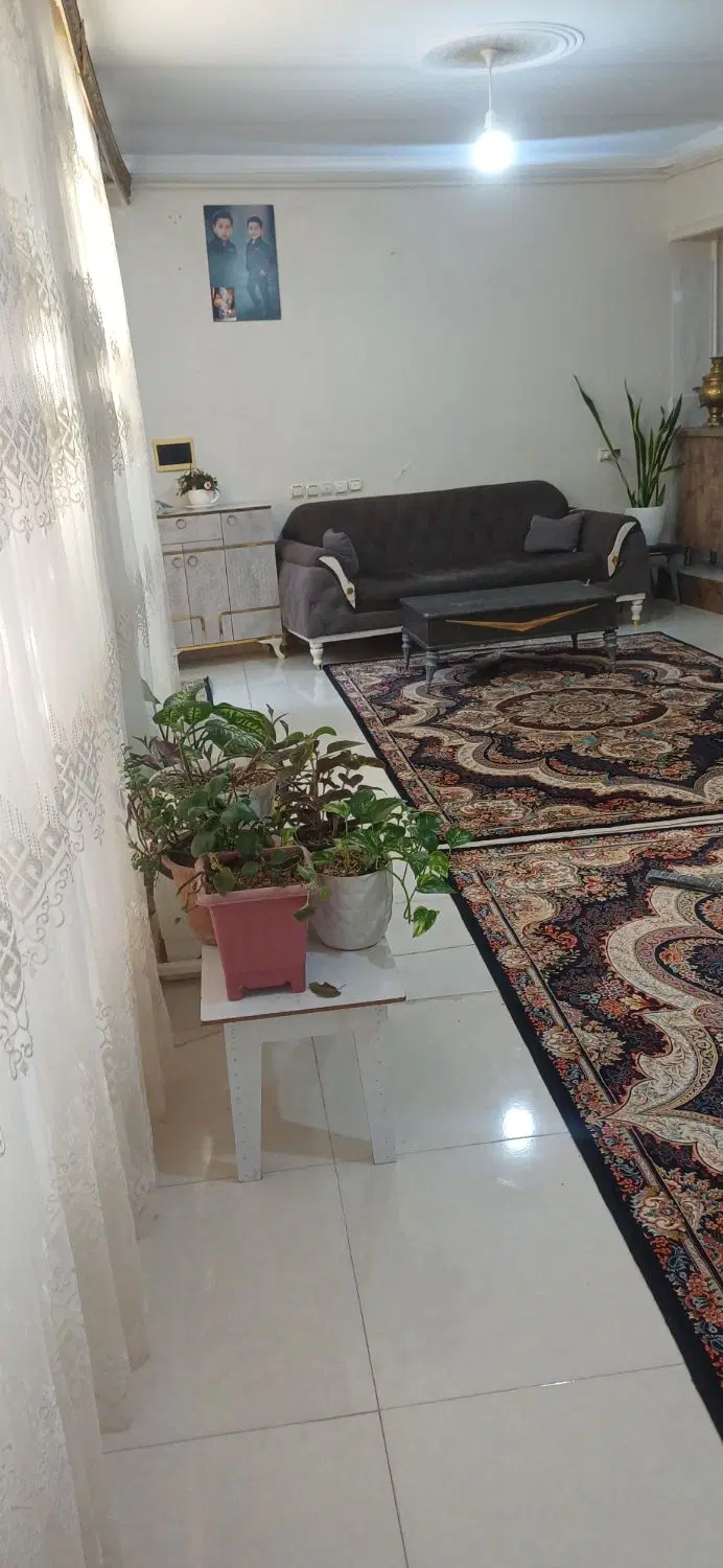 خانه درباغ معروف