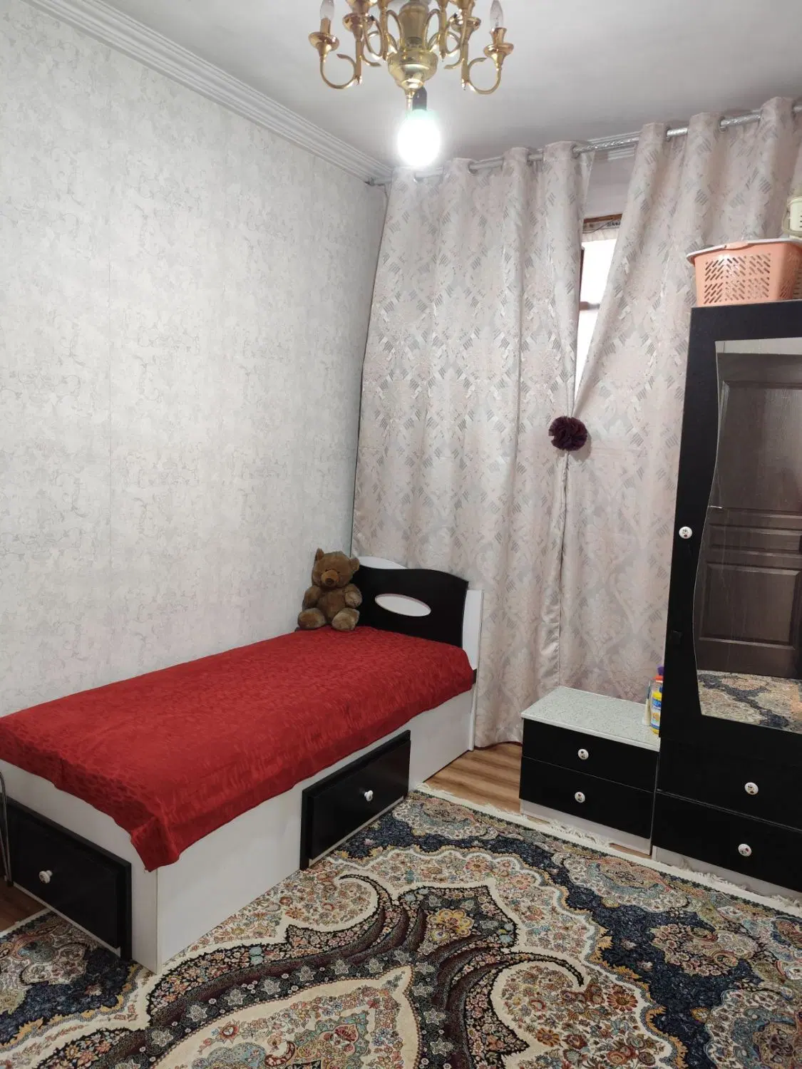 آپارتمان 44متری طبقه 2پهلوان حسن یحیوی