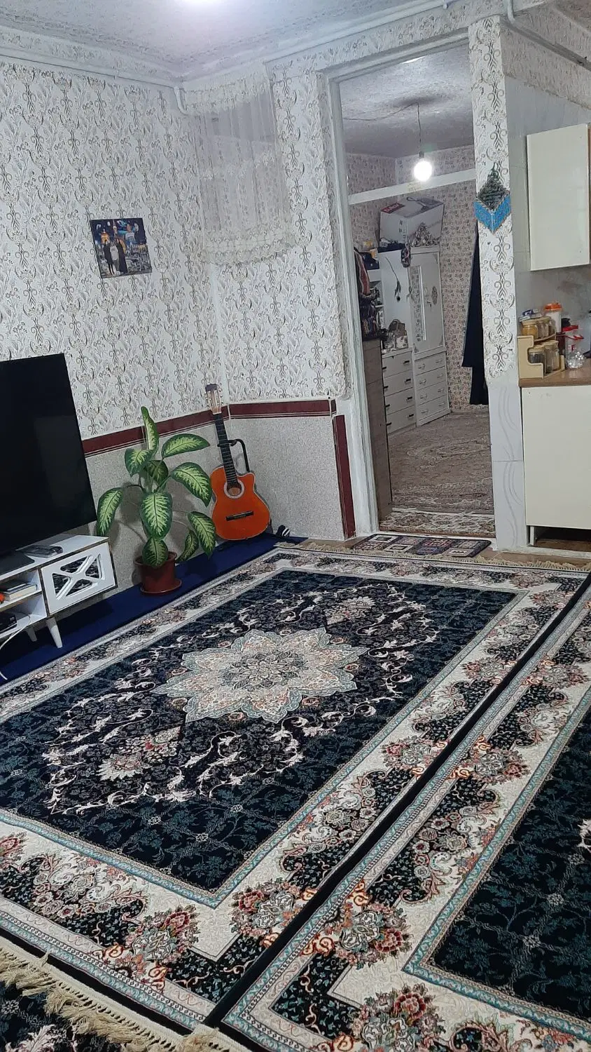 خانه کیهانشهر ۸۰ متری ماشین رو
