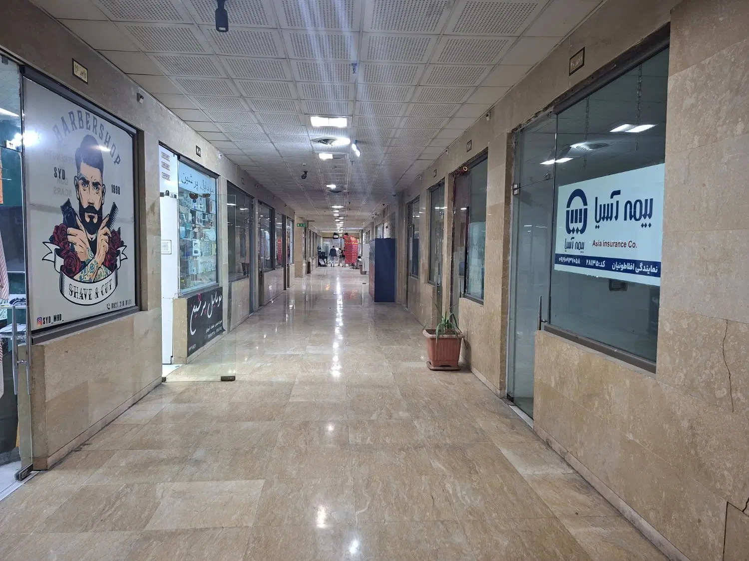 فروش تجاری ۱۴ متری مجتمع رزین نشنال