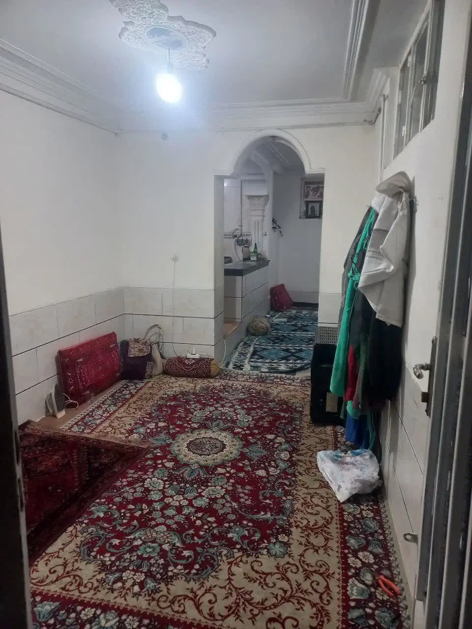 رهن طبقه دوم یک ساختمان 310میلیون