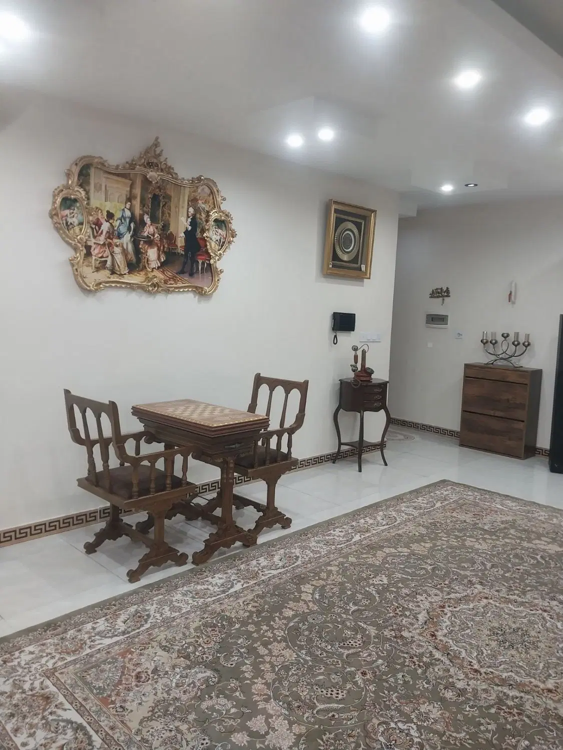 فروش واحد در کمالشهر