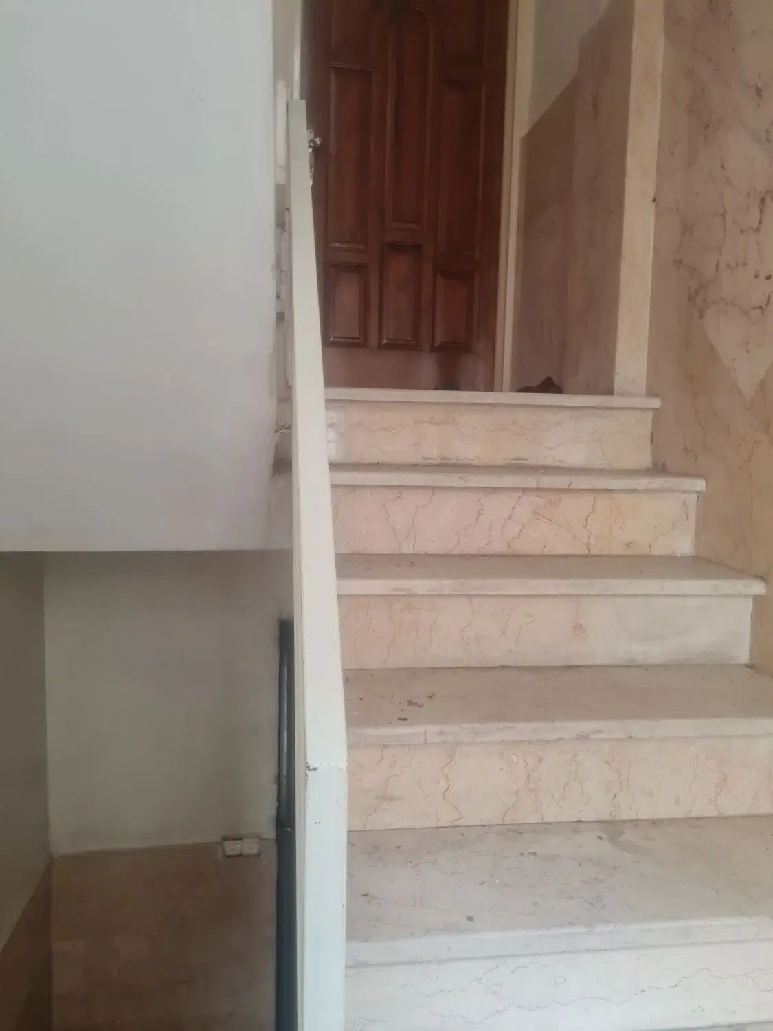 آپارتمان ۴۷ متری قصرالدشت بوستان تک واحدی