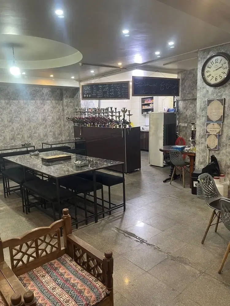 زیرزمین رستوران سفره خانه و انبار و ....