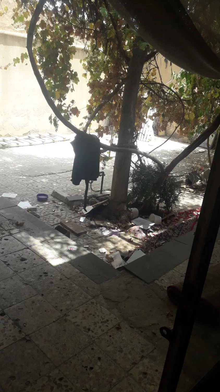 منزل مسکونی۴خوابه حیاط‌دار دربست