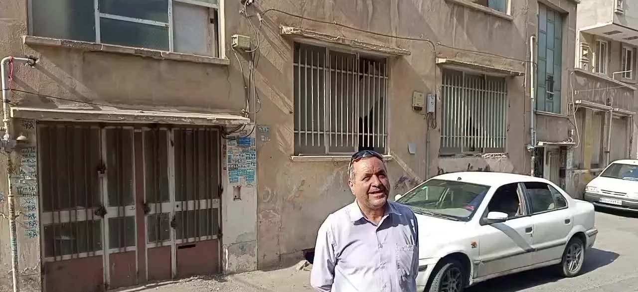 متقاضی تهاتر ملک آپارتمان تک واحده با ویلایی کلنگی