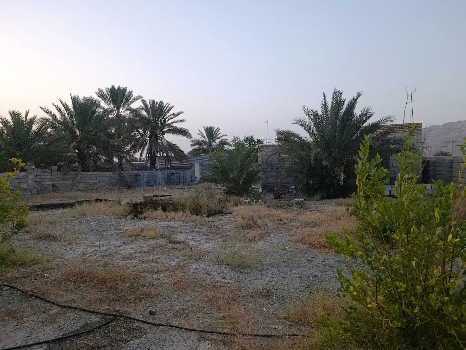 فروش یک باب خانه با 800متر زمین