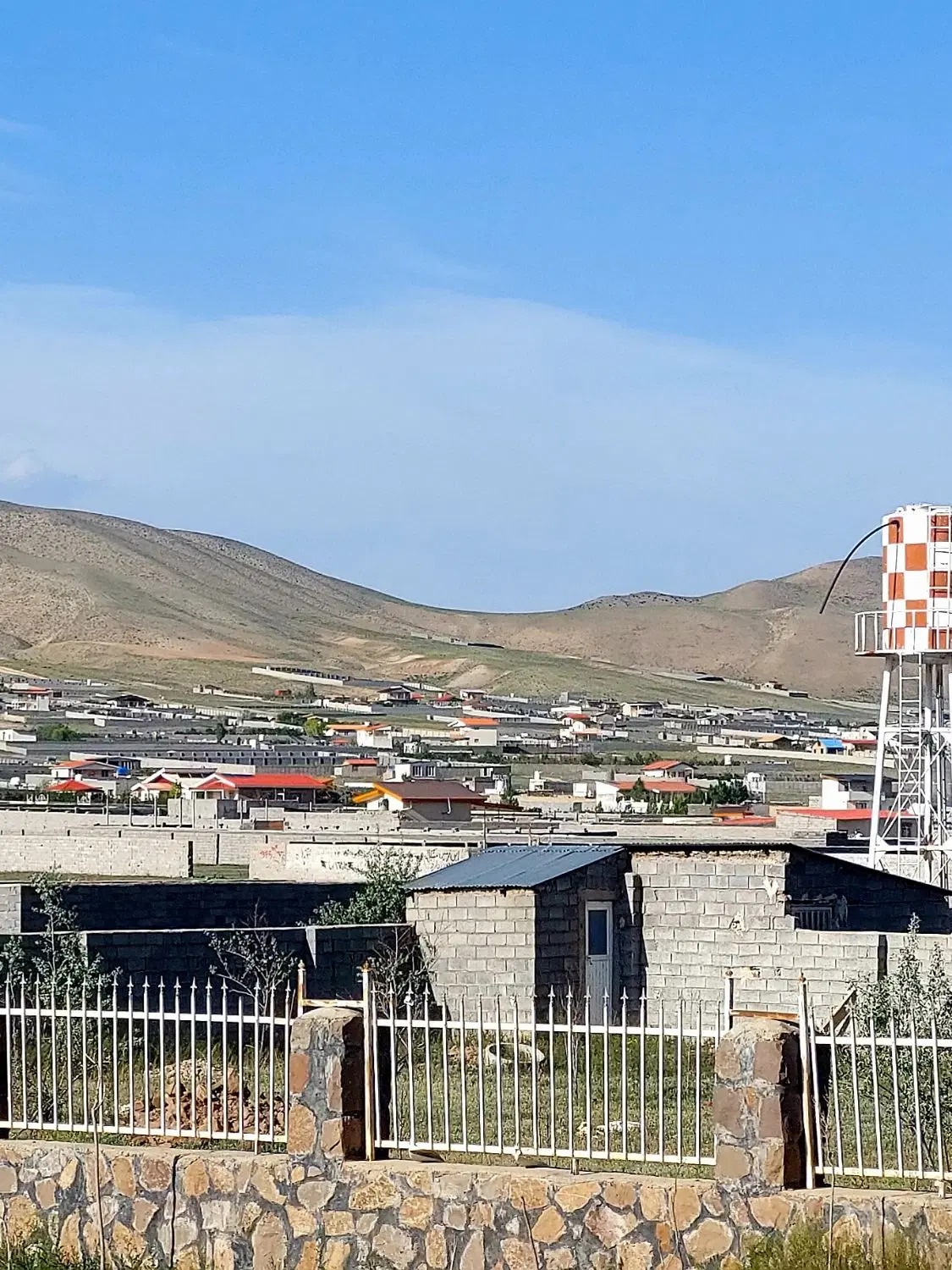 ۱۵۰متر  ۶۰۰میلیون با انشعابات گرما،بسرد