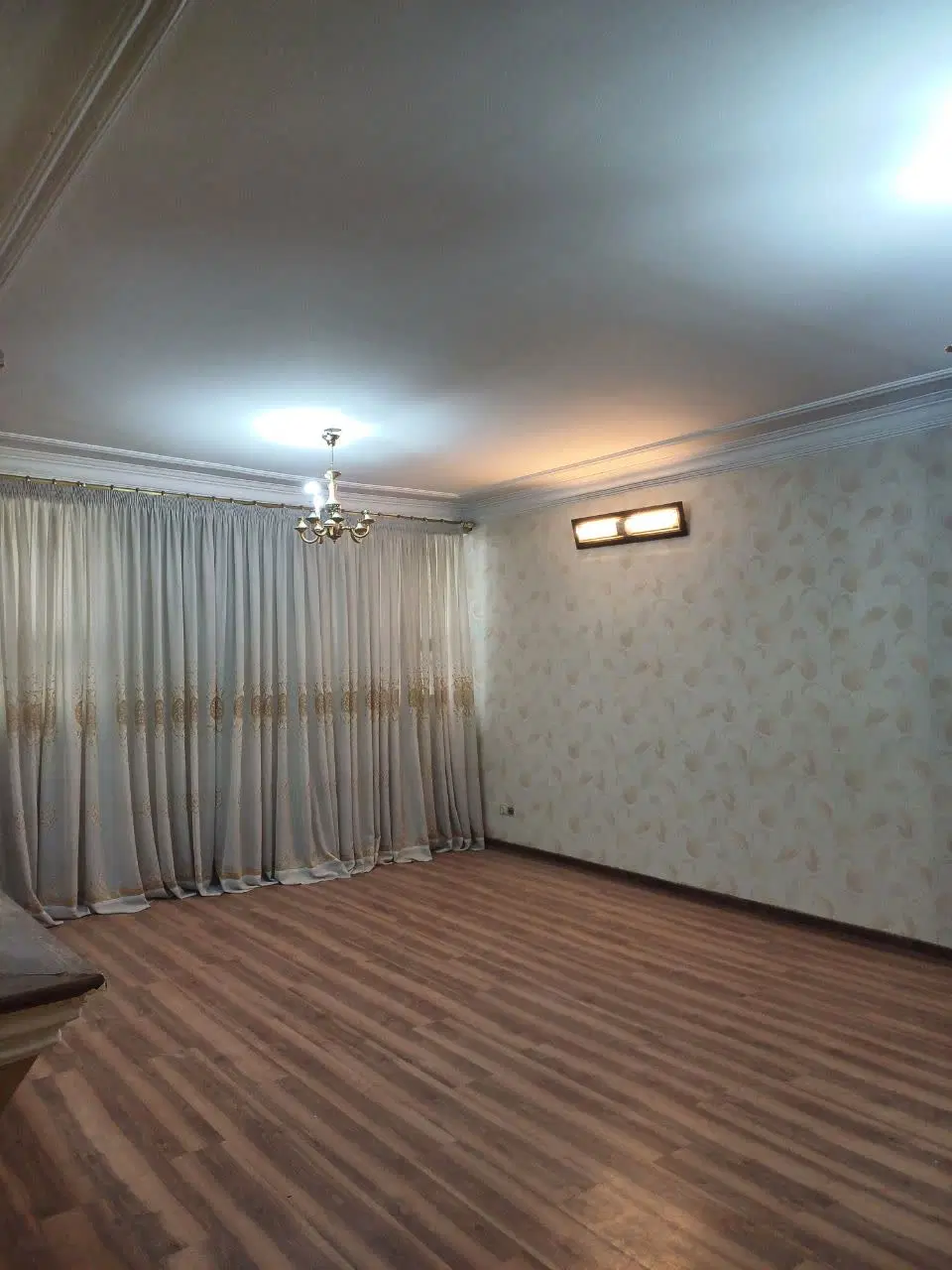 آپارتمان 120 متری تک واحدی