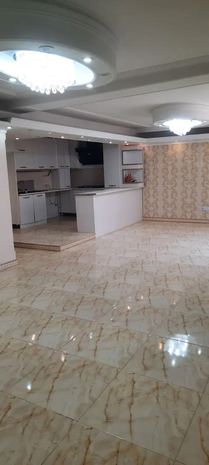 ۱۰۰ متری فلکه ۵