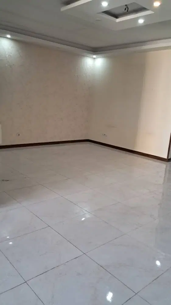 اجاره واحد ۹۰ متری