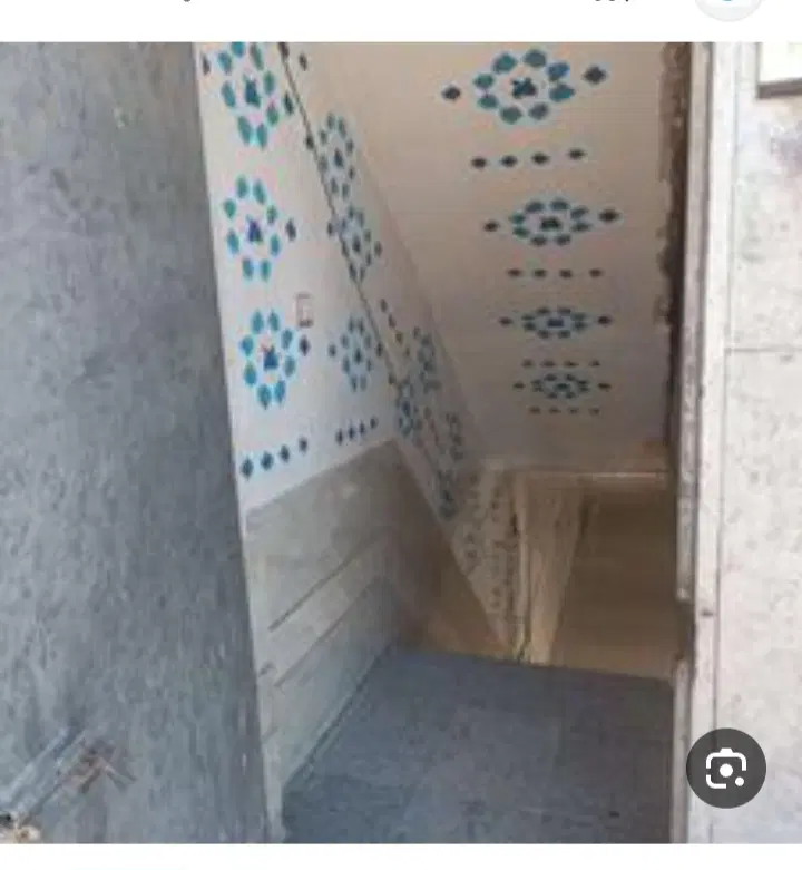 زیر پله تجاری