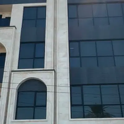 واحد نوساز باهنر 135 متری