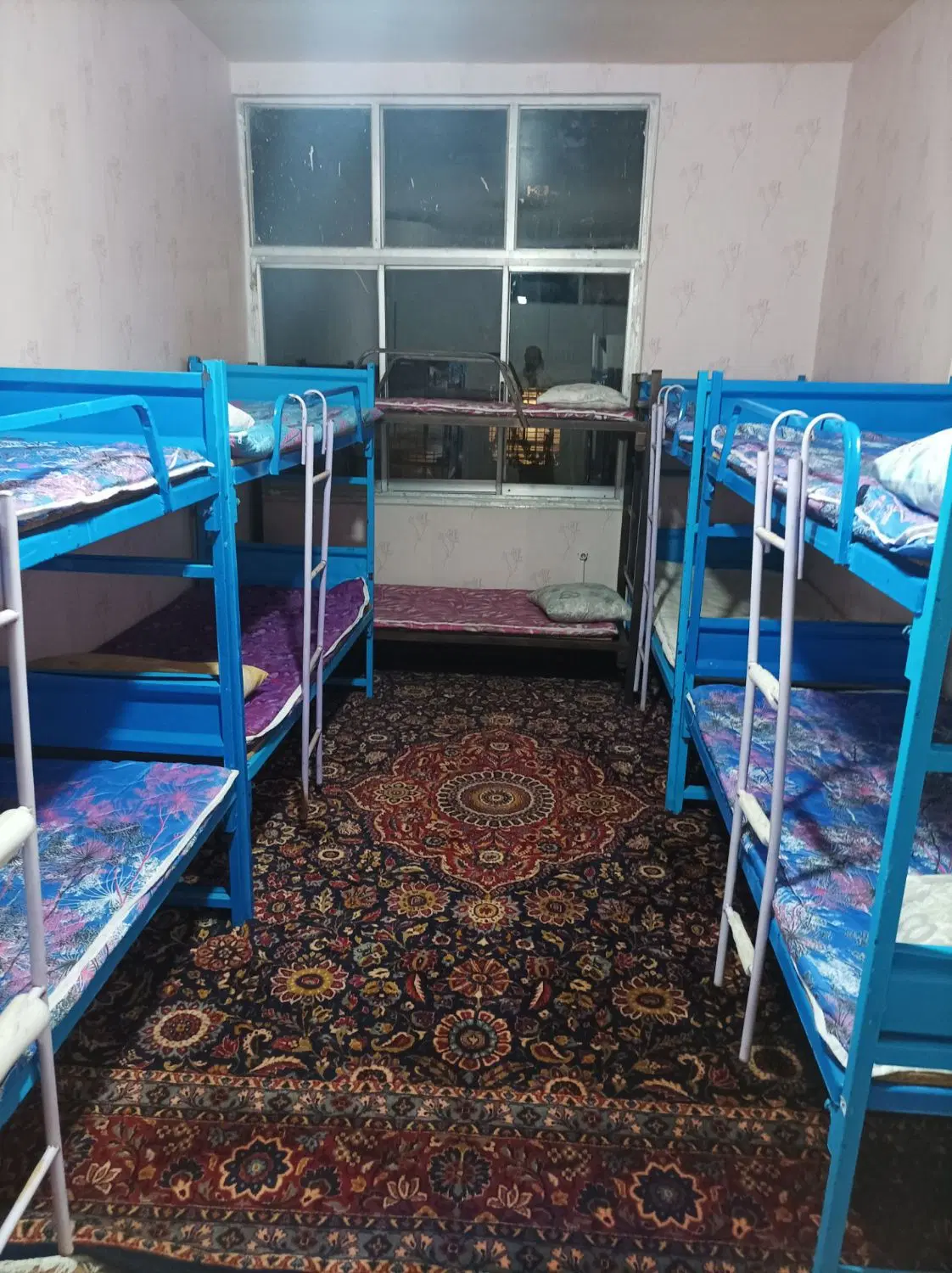 خوابگاه پانسیون دانشجو کارمند کارگر