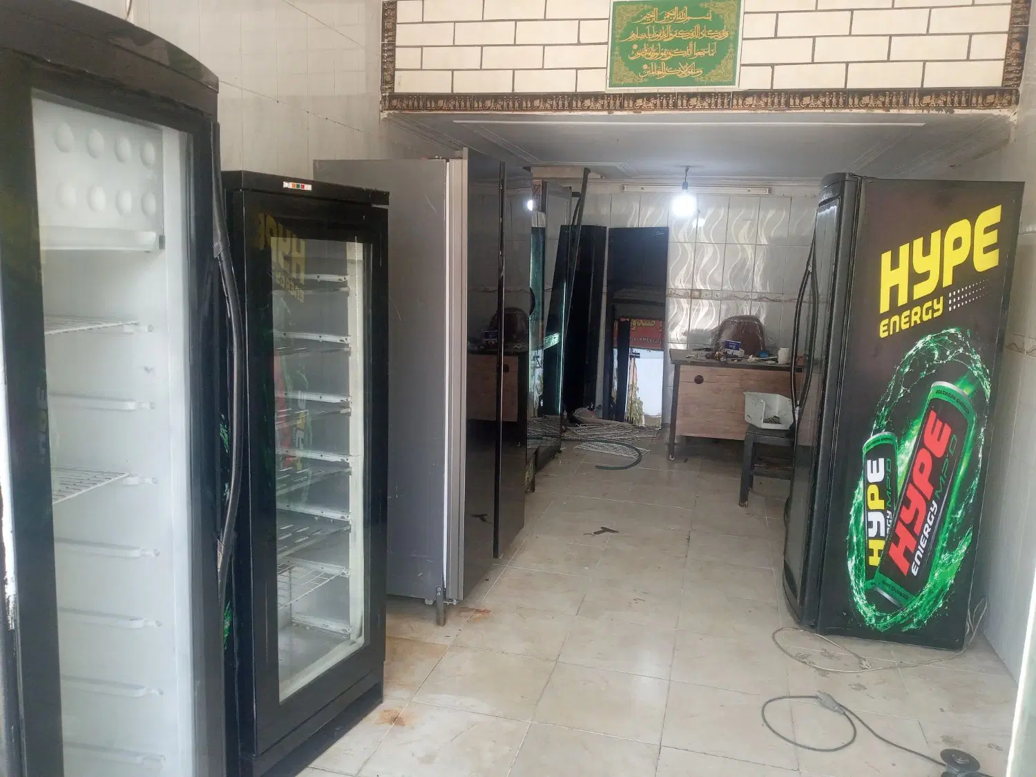 مغازه ۲۰ متر ۱۰متر بالکن