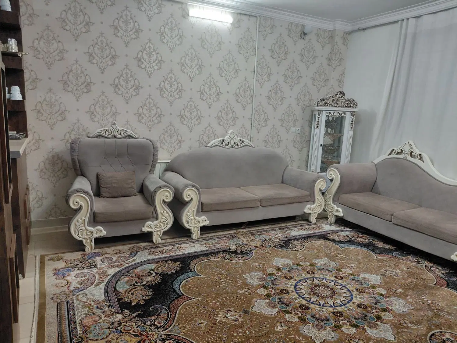 آپارتمان مهرشهر احمدی روشن همکف فول