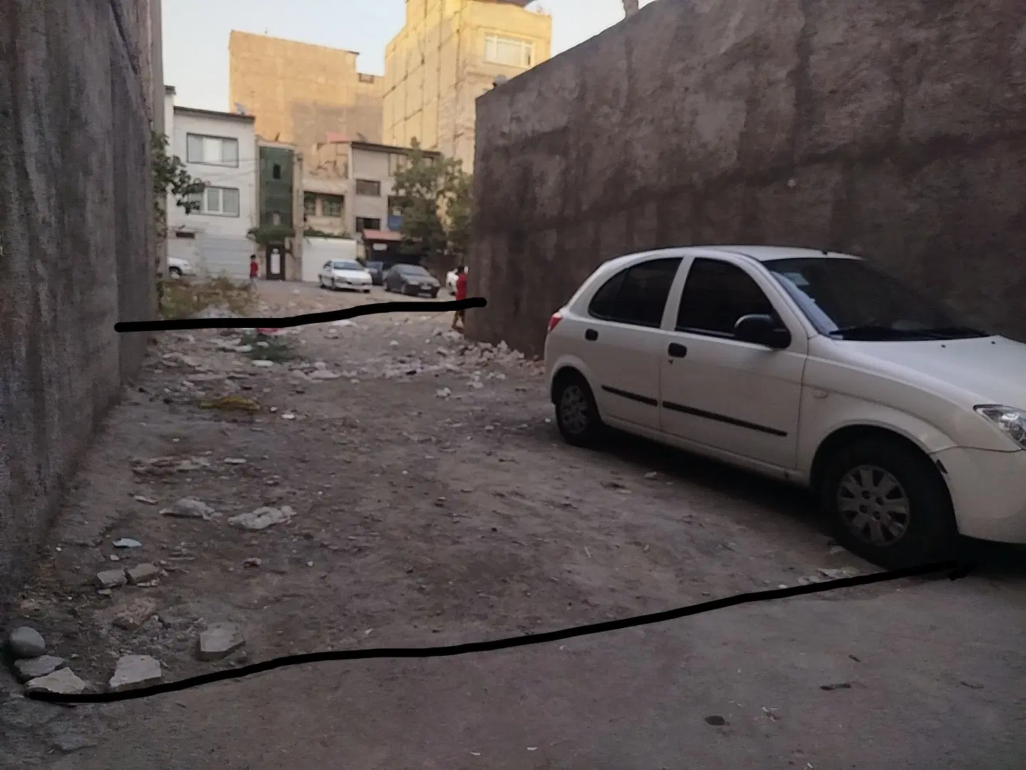 زمین قلفتی پنجم شرقی امین
