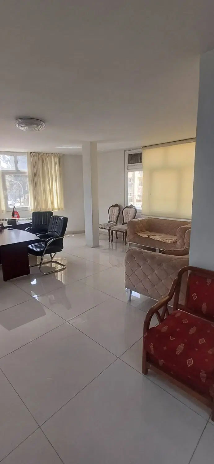 اجاره دو اتاق از دفتر وکالت