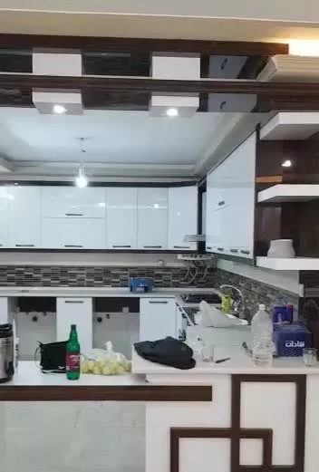 اجاره آپارتمان در خیابان هشت بهشت غربی