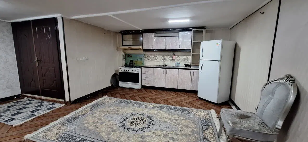 ویلایی درسه طبقه سند ملکی