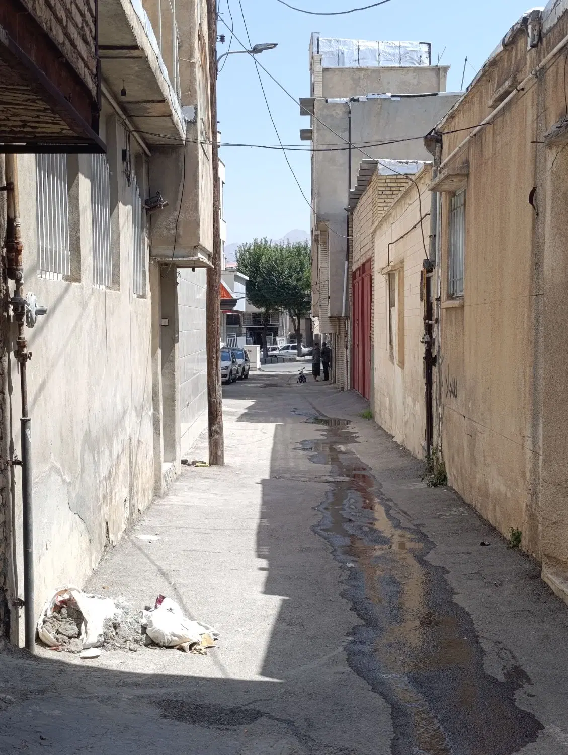 ملک ویلایی دوطبقه چهل‌متری سیروس