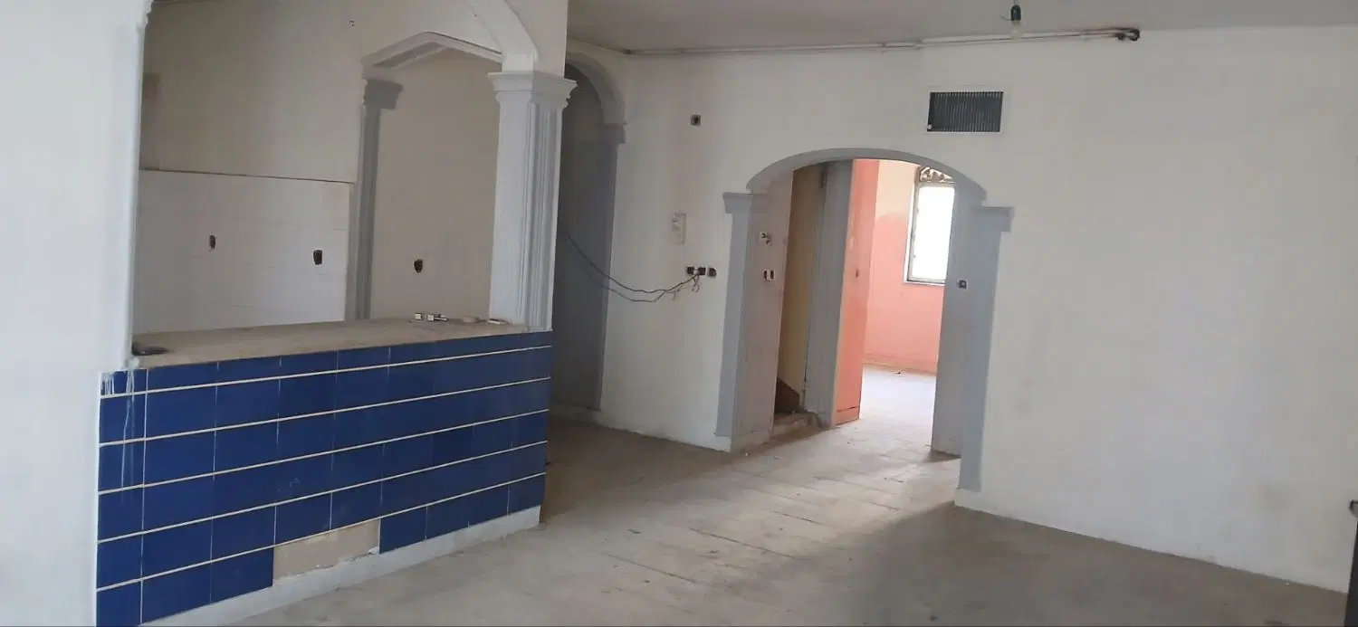 آپارتمان ۸۹ متری بابا طاهر