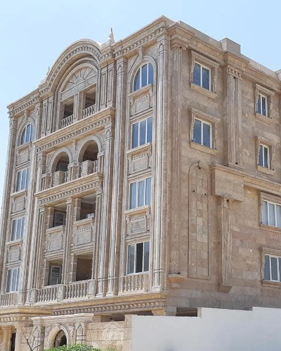 فروش واحد ۱۹۰ متری در خیابان نیکان