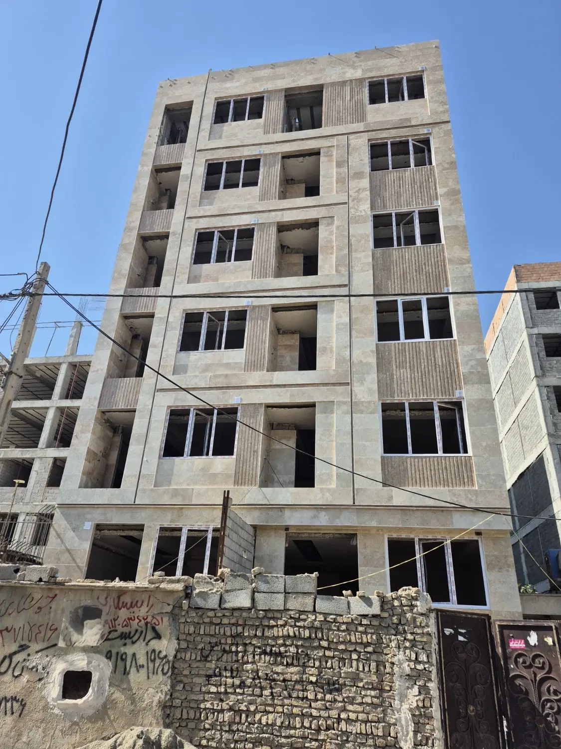 فروش آپارتمان ۸۵ متری  زیر قیمت منطقه