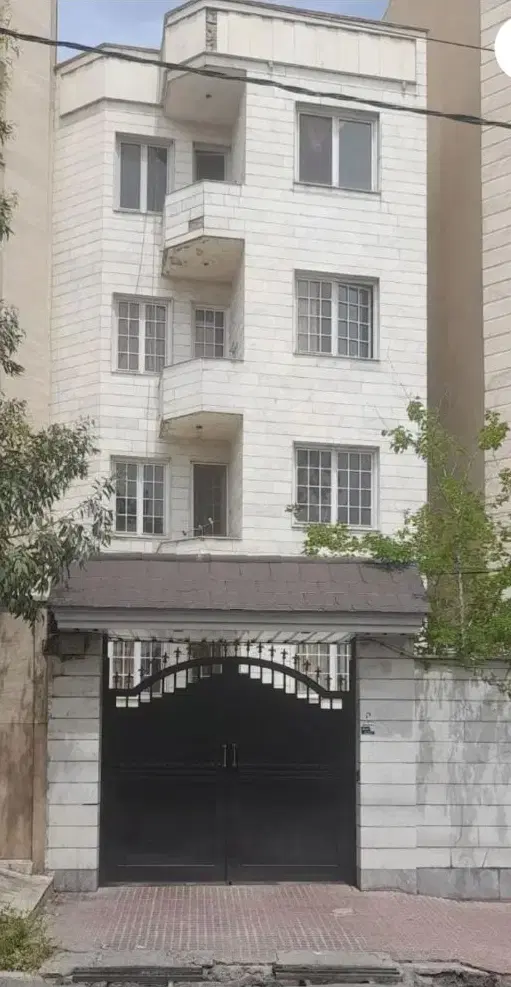 ۱۵۰متر_ ملک کلنگی _قابل ساخت و سکونت
