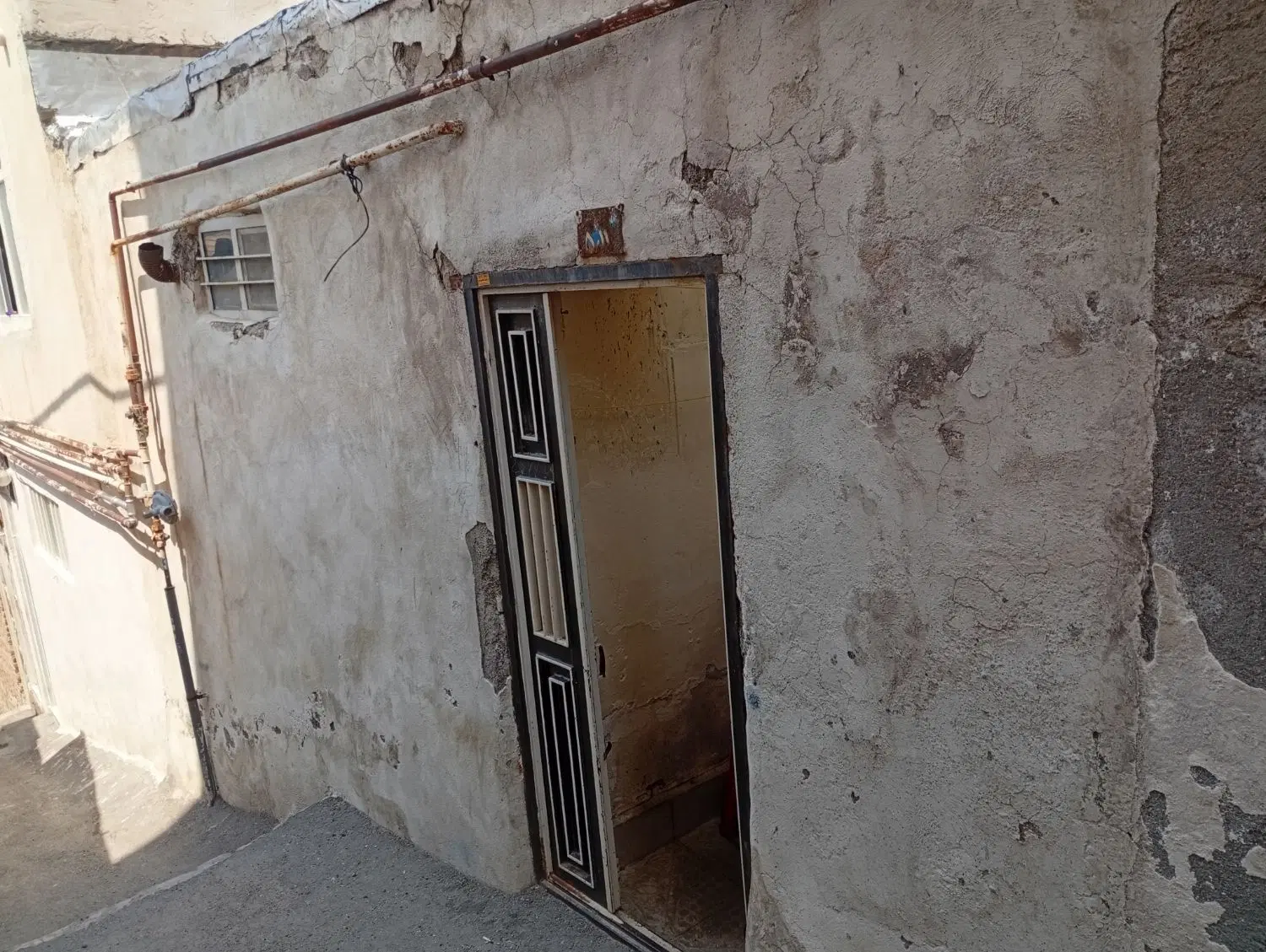 خانه در خلیل آباد