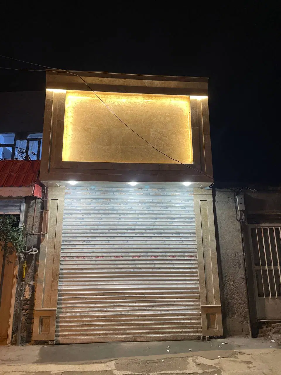مغازه ۶۰ متری در پورسینا ۵۰