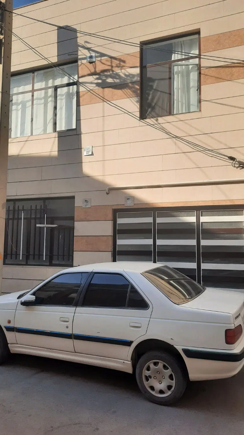قاسم آباد املاک امیران خانه۶۵متری