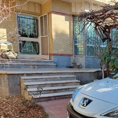 ۲۵۰ متری شمالی