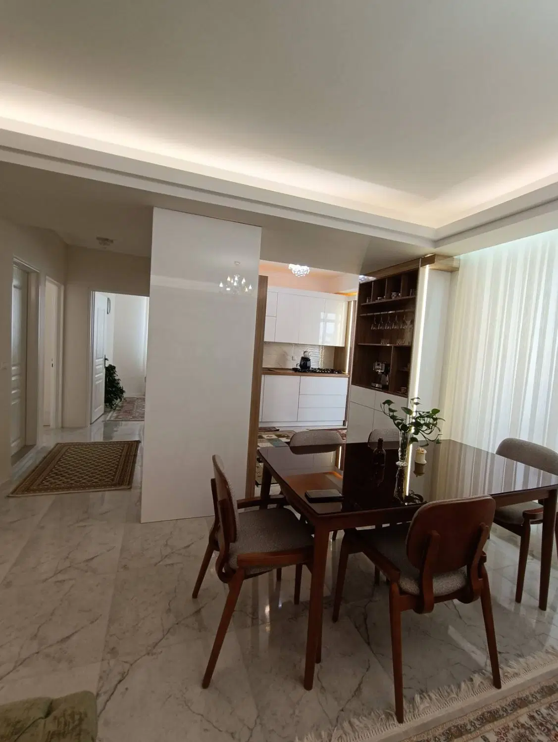 اپارتمان 168متر عرصه وعیان سند ازاد تگ برگ