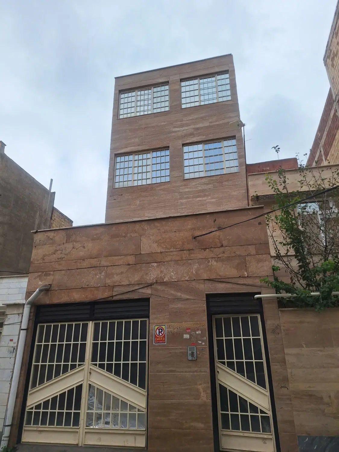 فروش واحد ملاباشی سمت کارشناسان ک فردوسی 11