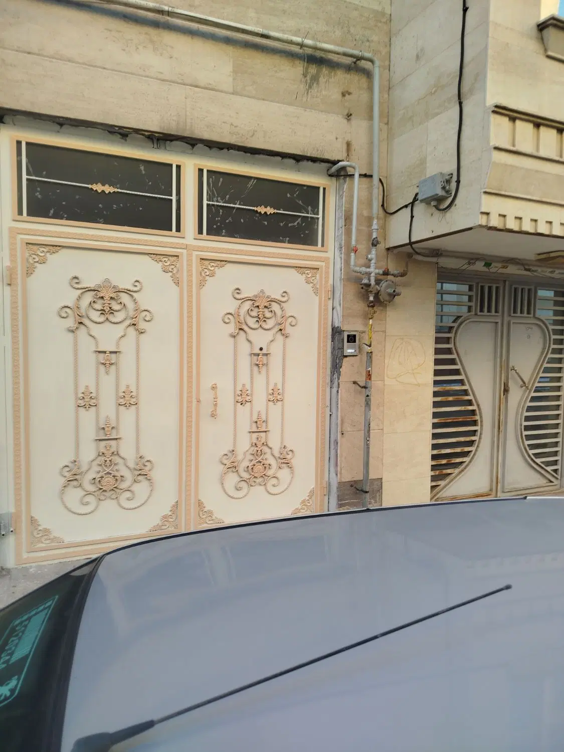 فروش واحد واقع در نانوایان فاز 2