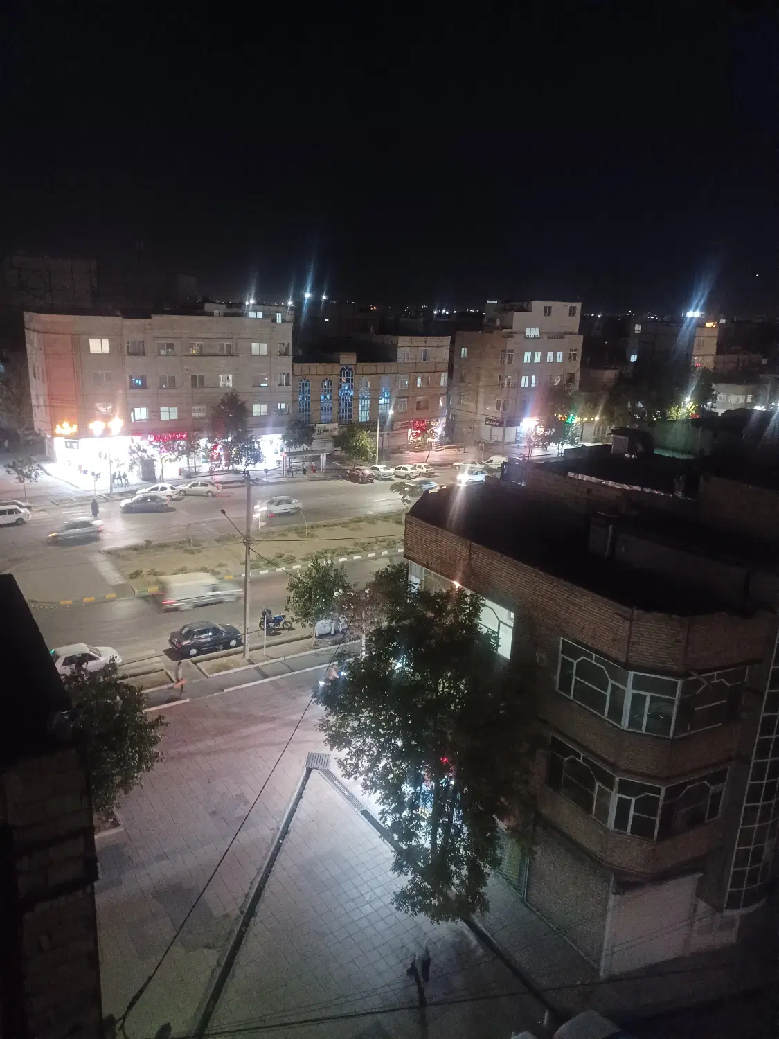 ۹۰ متر مفید  دوخواب