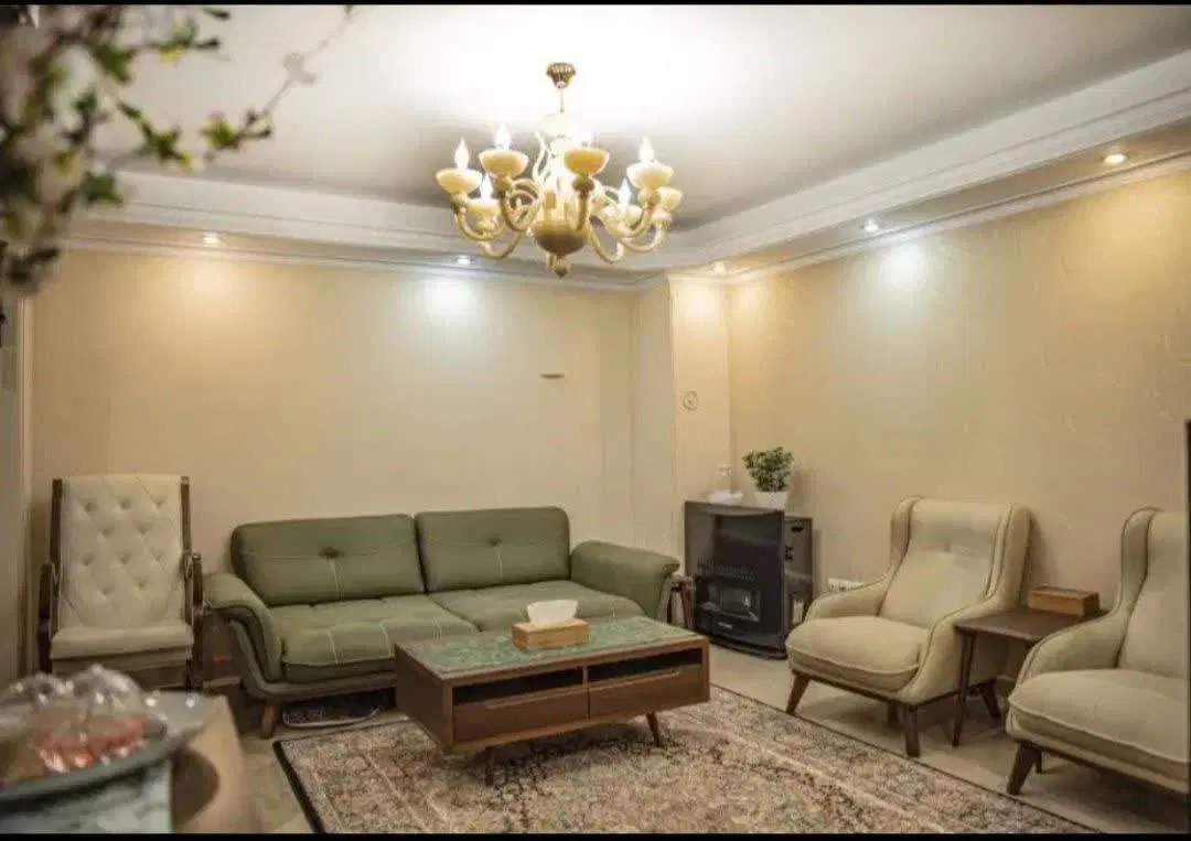 واحد ۵۰ متر رهن کامل با پارکینگ
