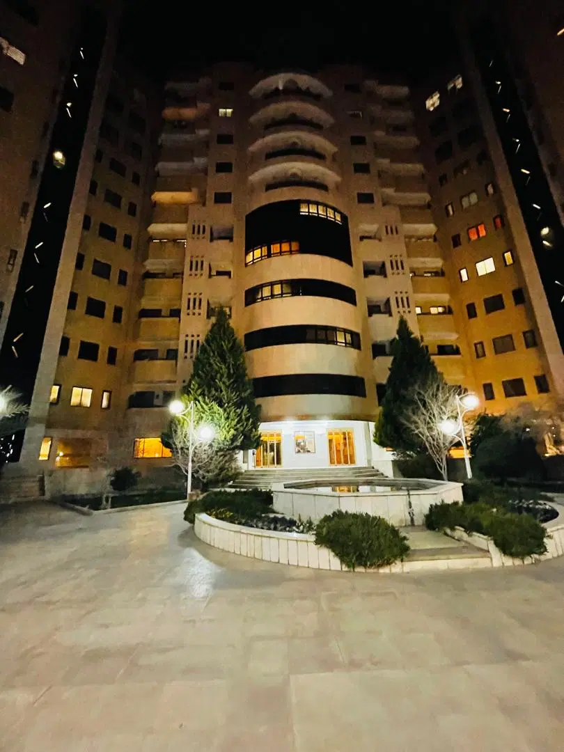 اجاره واحد ۱۱۰ متری باغ غدیر